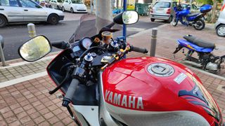 Yamaha YZF-R6 1999 YZF-R6-thumb-7
