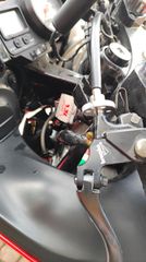Yamaha YZF-R6 1999 YZF-R6-thumb-8