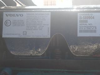 Volvo 2011 FH 13 500-thumb-34