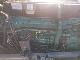 Volvo 2011 FH 13 500-thumb-35