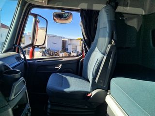 Volvo 2011 FH 13 500-thumb-24