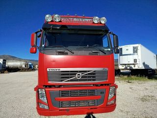 Volvo 2011 FH 13 500-thumb-1