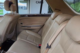 Mercedes-Benz ML 320 2009-thumb-15