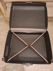 Samsonite grey suitcase in very good condition-thumb-3