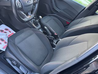 Ford Fiesta 2018 ST LINE-thumb-6