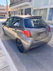 Toyota Yaris 2016-thumb-11