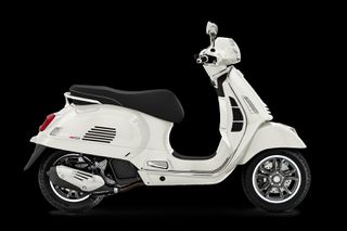 Vespa GTS 300 2024 E5 -ΤΕΛΕΥΤΑΙΑ ΚΟΜΜΑΤΙΑ !!!!!