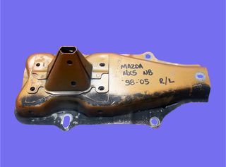 MAZDA MX-5 NB 1998-2005 ΜΕΤΑΧΕΙΡΙΣΜΕΝΑ ΑΝΤΑΛΛΑΚΤΙΚΑ ( βάση προστατευτικού πλαστικού μετόπης εμπρός )-thumb-3