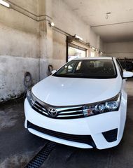 Toyota Corolla 2015