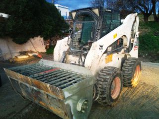 Φορτωτάκι Bobcat 2009 S300-thumb-9