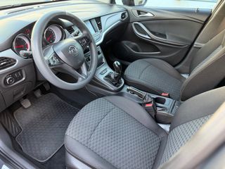 Opel Astra 2016-thumb-9