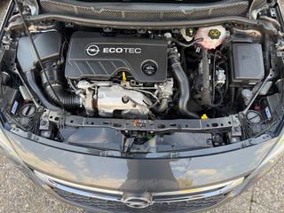 Opel Astra 2016-thumb-21