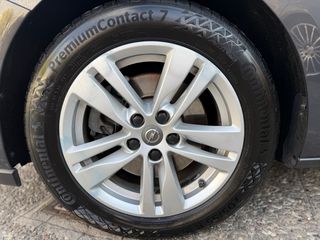 Opel Astra 2016-thumb-25