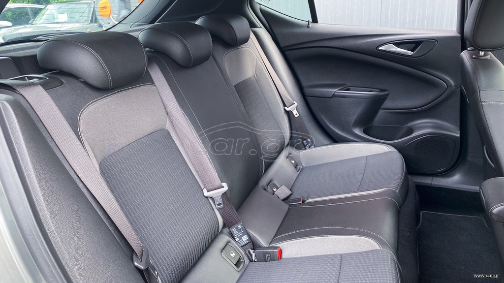 Opel Astra thumbnail 15