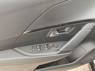 Peugeot 208 2020 GT LINE-thumb-15
