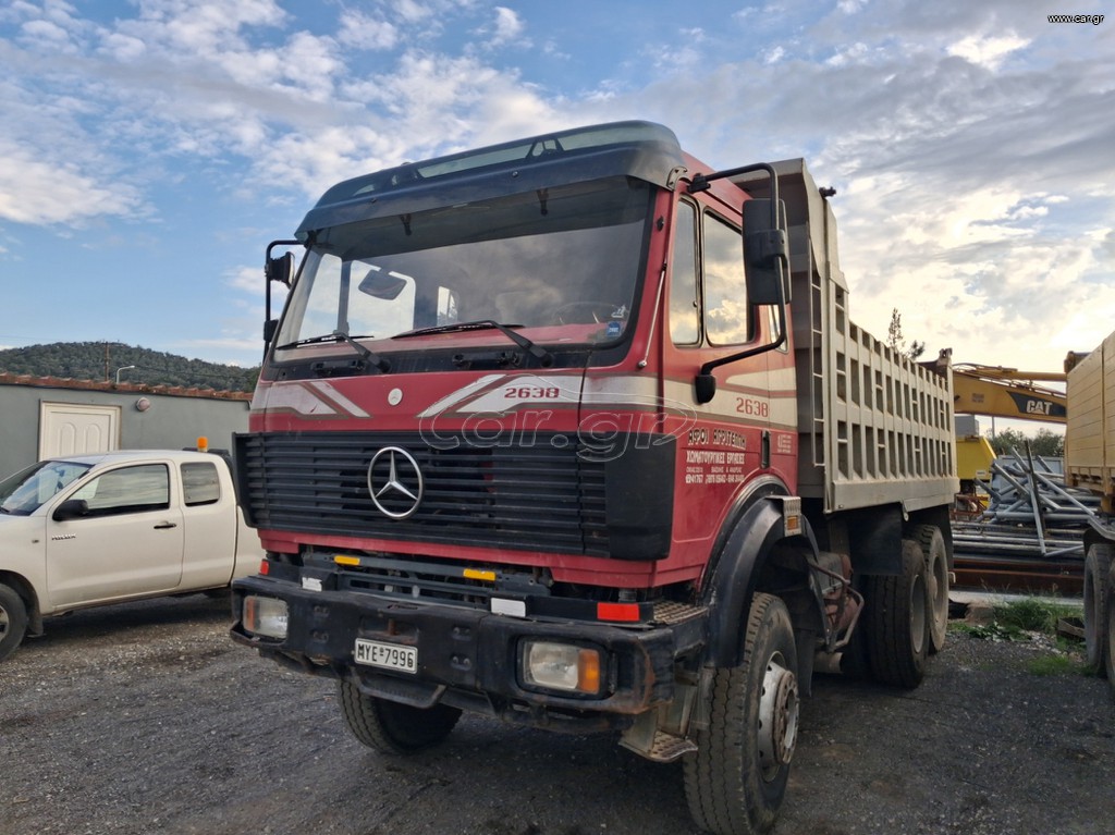 Ανατροπή Mercedes-Benz 1993 2638
