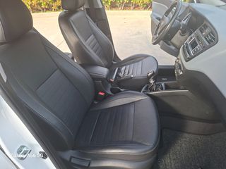 Hyundai i 20 2015 1.4 CRDI TREND  ΔΕΡΜΑΤΙΝΟ ΣΑΛΟΝΙ ΚΑΜΕΡΑ ΖΑΝΤΕΣ ΑΛΟΥΜΙΝΙΟΥ-thumb-32
