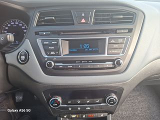 Hyundai i 20 2015 1.4 CRDI TREND  ΔΕΡΜΑΤΙΝΟ ΣΑΛΟΝΙ ΚΑΜΕΡΑ ΖΑΝΤΕΣ ΑΛΟΥΜΙΝΙΟΥ-thumb-18