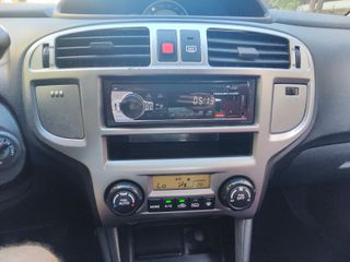 Hyundai Matrix 2009-thumb-9