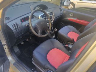 Hyundai Matrix 2009-thumb-15