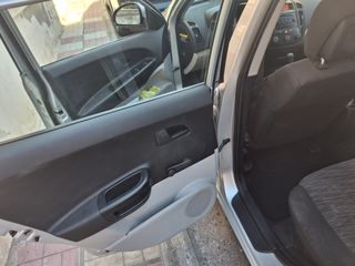Kia Ceed / cee'd 2009-thumb-9