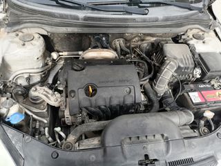 Kia Ceed / cee'd 2009-thumb-17