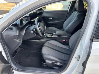 Peugeot 208 2021 1.2 PURETECH  ALLURE AUTOMATIC-thumb-6