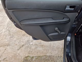 Ford Focus C-Max 2007-thumb-11