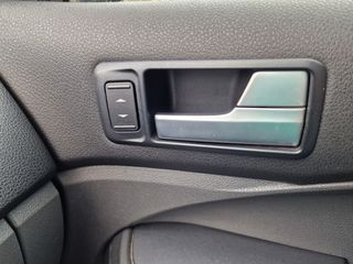 Ford Focus C-Max 2007-thumb-18