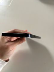 Iphone 12 , 3 προστατευτικά τζαμάκια , 4 θηκες, 2 τζαμάκια κάμερας-thumb-5