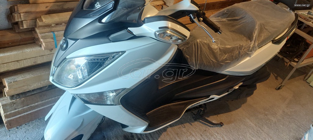 Sym GTS 300 2015 F4