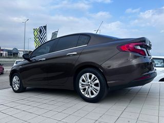 Fiat Tipo 2016 1300 MultiJet-thumb-4