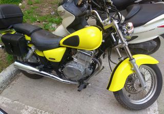 Suzuki GZ 250 Marauder 2003