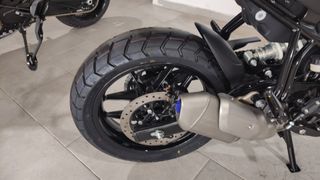 Royal Enfield Guerillia 450 2025-thumb-9
