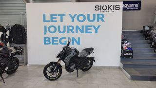 CFmoto 300NK 2025-thumb-3