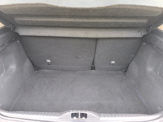Citroen C3 2022 SHINE 1.2 PURETECH 110 HP-thumb-48