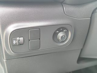 Citroen C3 2022 SHINE 1.2 PURETECH 110 HP-thumb-31