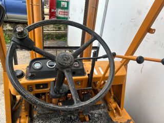 Komatsu 1997-thumb-3