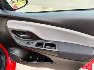 Toyota Yaris 2016-thumb-37