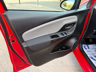 Toyota Yaris 2016-thumb-23