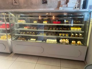 Βιτρίνες Ζαχαροπλαστείου