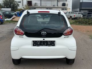 Toyota Aygo 2013-thumb-4