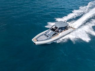 Ranieri International 2026 Cayman 50.0 Hard Top-thumb-8