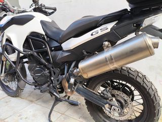 Bmw F 800 GS 2011-thumb-3