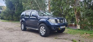 Nissan Pathfinder 2005