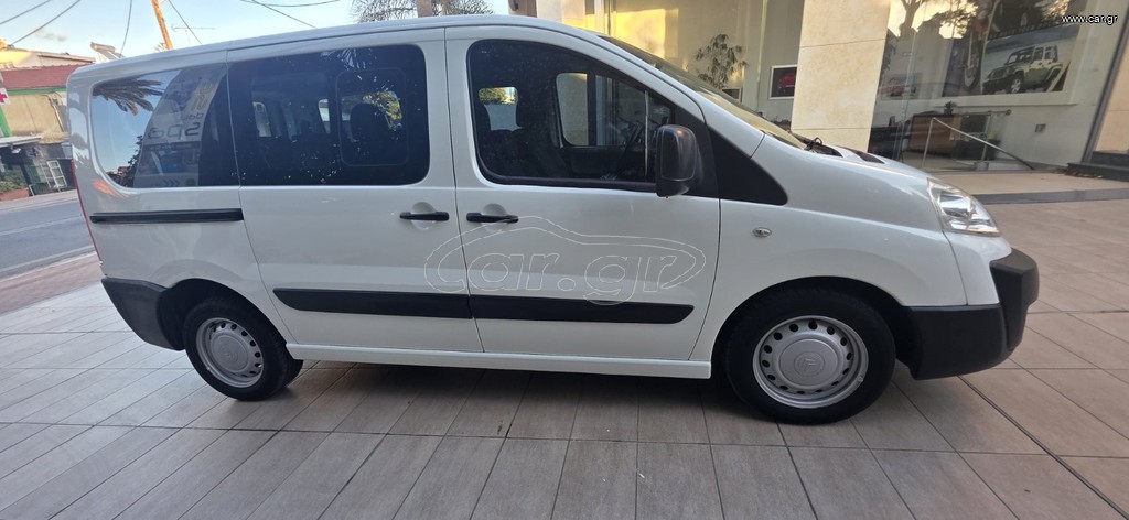 Citroen Jumpy 2010 9 seater