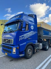 Volvo 2002 Τράκτορας με πινακίδες Ι.Χ.-thumb-1
