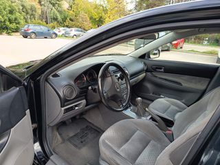 Mazda 6 2004-thumb-10