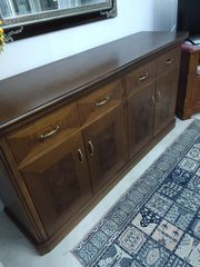 Μπουφές σαλονιού ολοκαίνουργιος