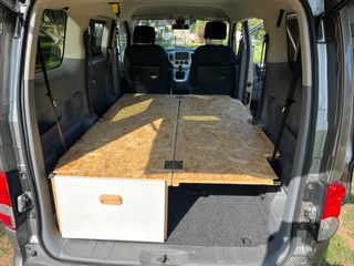 Κρεβάτι καναπές Nissan NV200 EVALIA